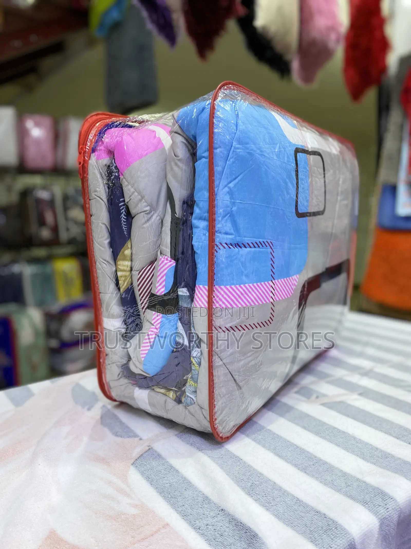4by6 and 5by6 Bedcover With 2 Pillowcases and 1 Bedsheet