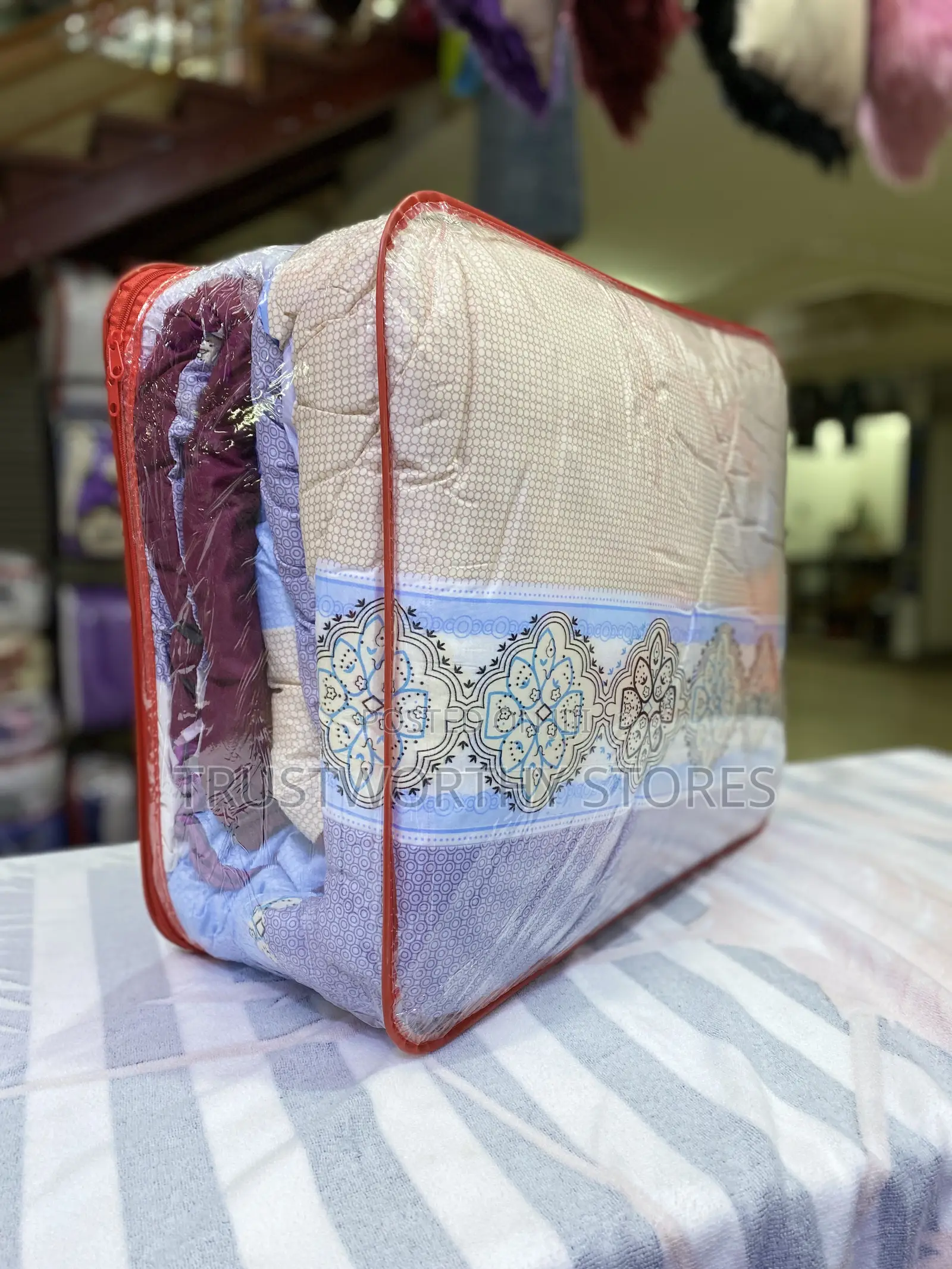 4by6 and 5by6 Bedcover With 2 Pillowcases and 1 Bedsheet