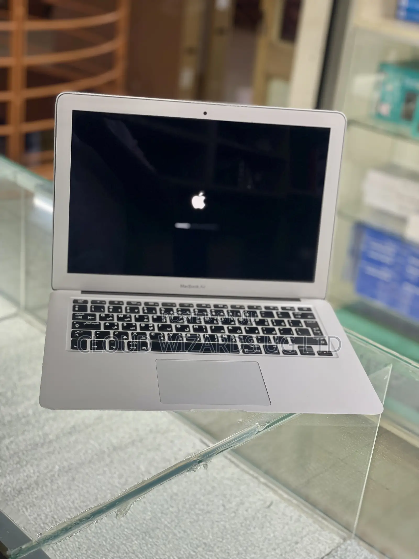 Laptop Apple MacBook Air 8GB Intel Core I5 SSHD (Hybrid) 128GB