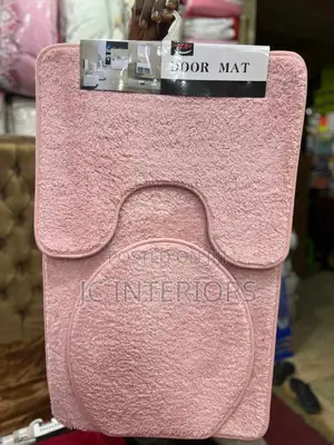 Three Piece Toilet Set
