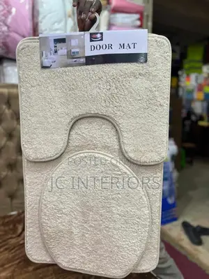 Three Piece Toilet Set