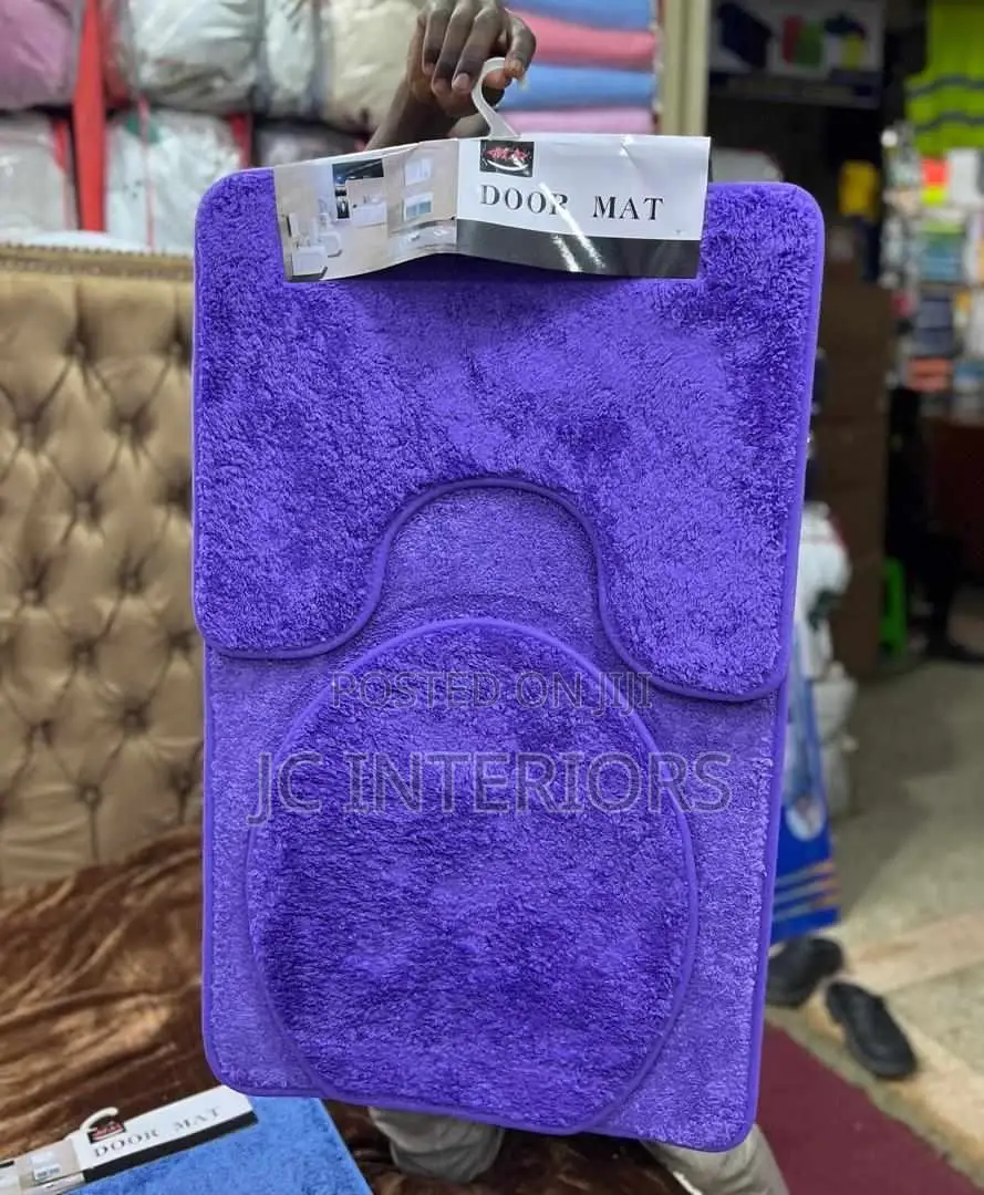Three Piece Toilet Set