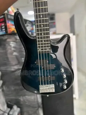 Japan IBANEZ GIO Series Solid-Body 5 Strings Bass Guitars.