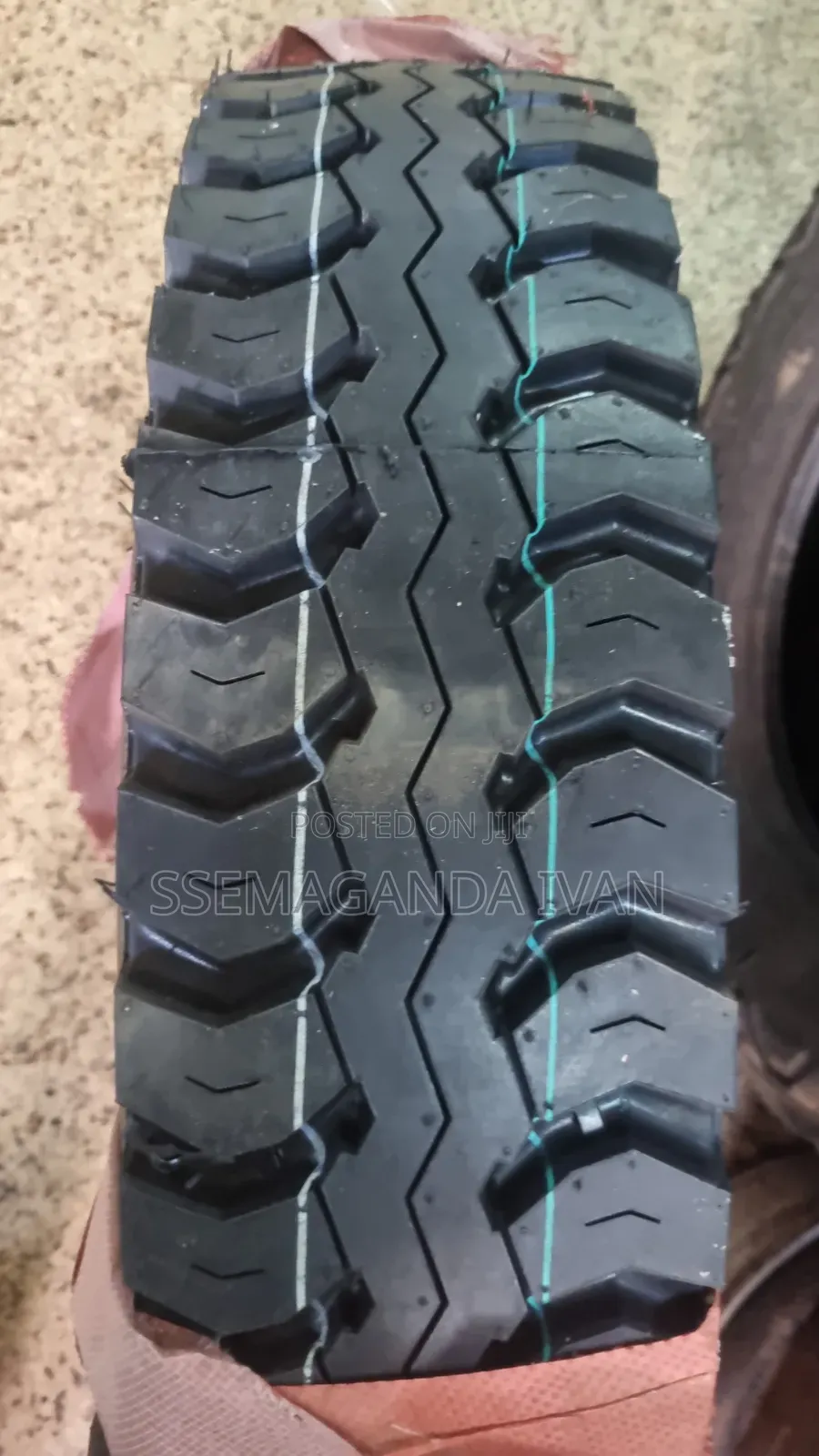 750r16 Suntruk Mudgrip Tyres