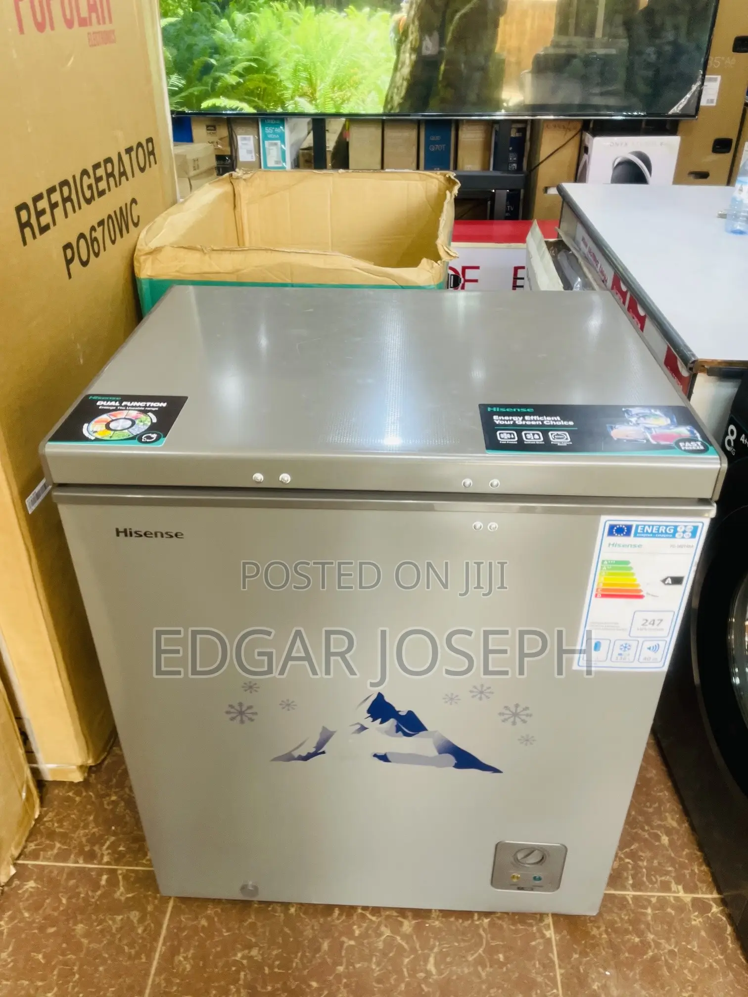 180L Freezer Hisense Brand New but Has Small Dent