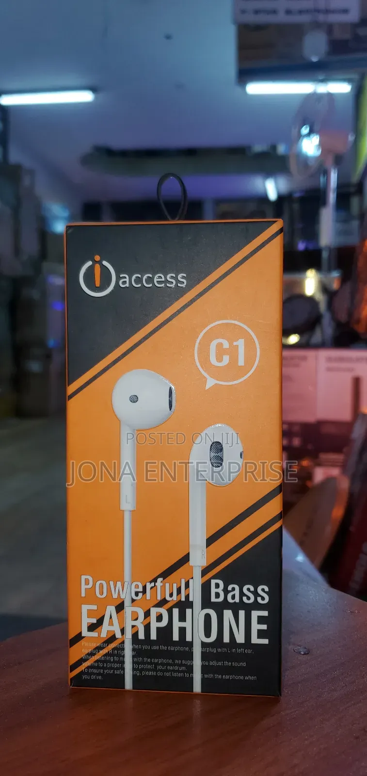 Iccess Powerful Bass Earphone