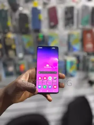 New Samsung Galaxy S10 128 GB Black