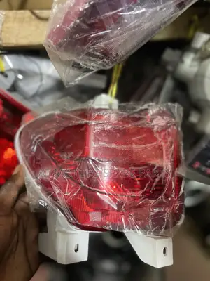 Reflector Bump for Rav 4 2006