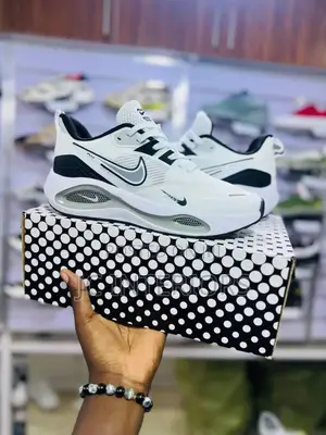 High Quality White Sneakers - Nike