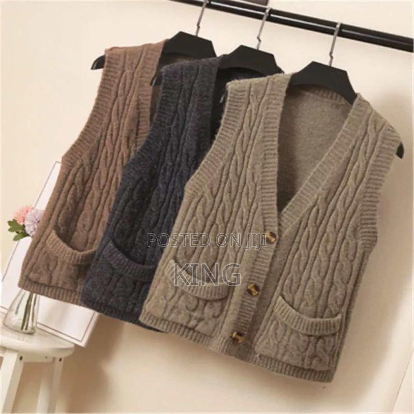 Perfect v-Neck Button Sweater