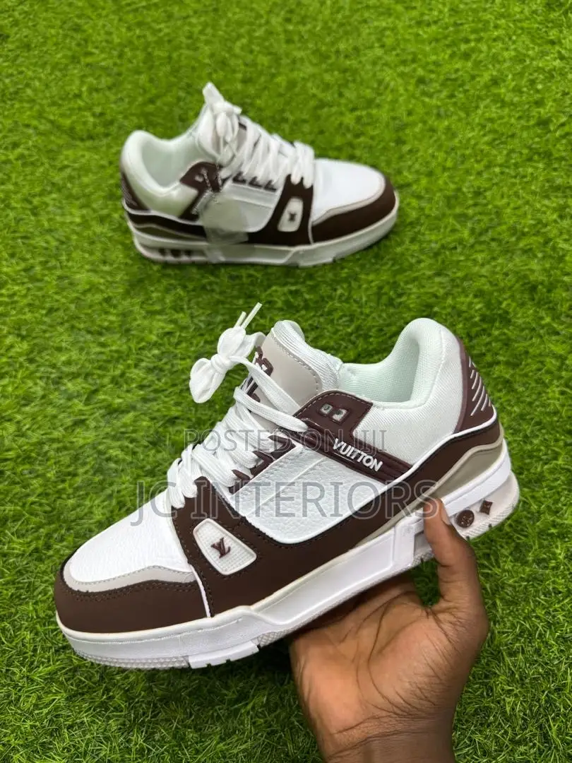 Louis Vuitton Trainer Blush Mesh