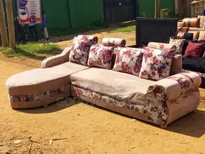 Good Looking L.Sofa Set