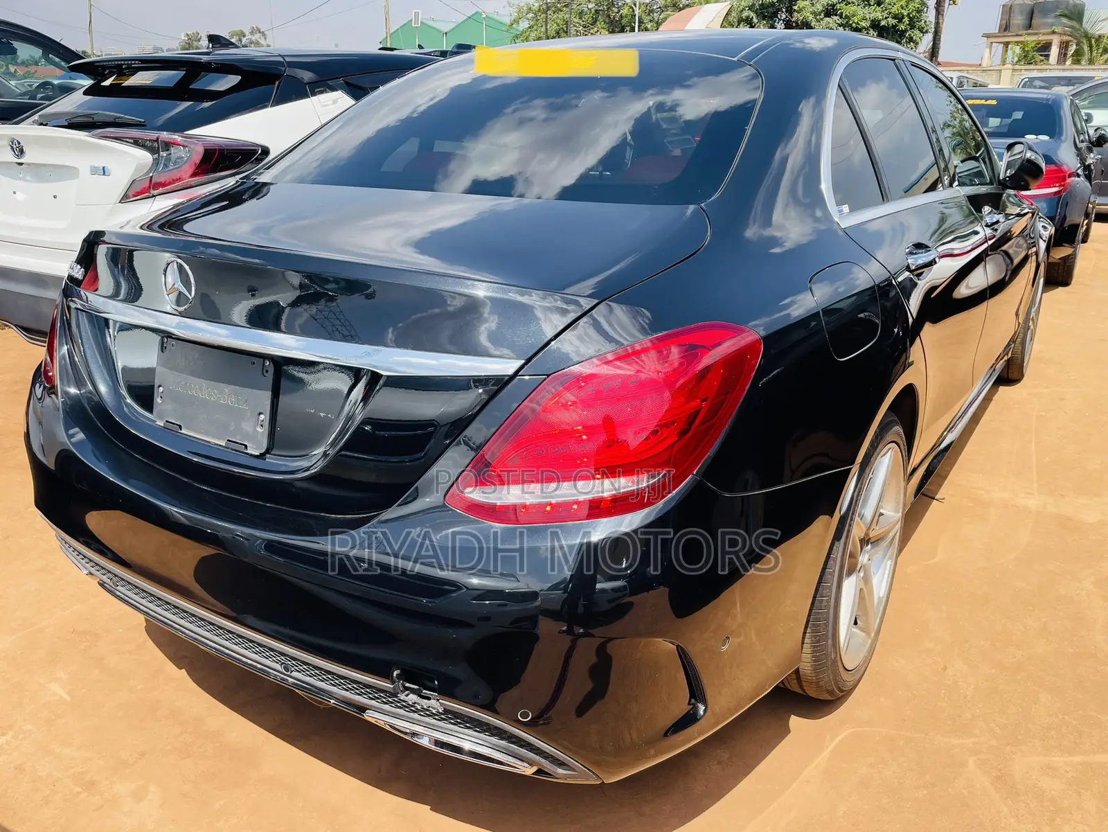 Mercedes-Benz C220 2016 Black