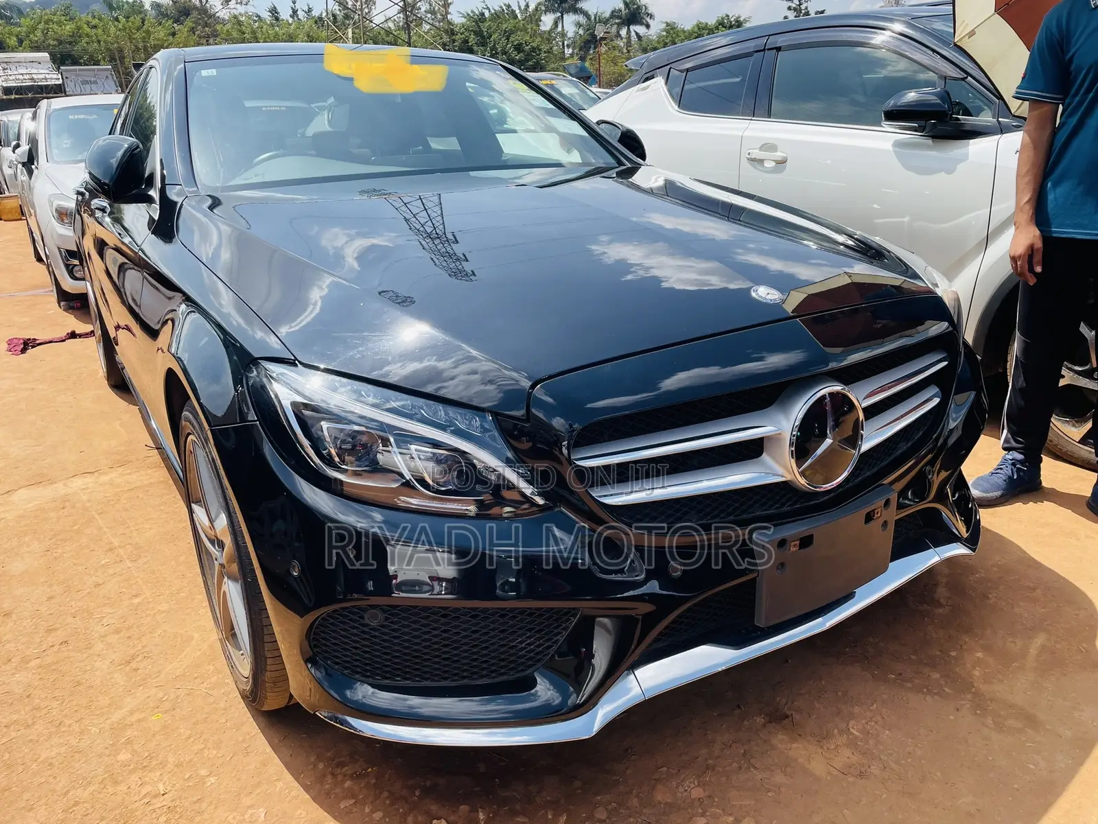 Mercedes-Benz C220 2016 Black
