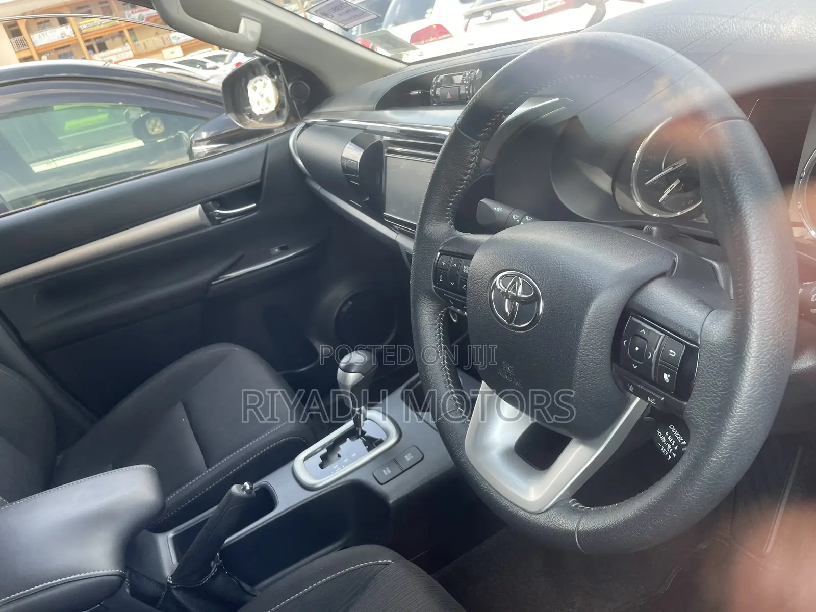 Toyota Hilux 2.8 Diesel 2020 Black