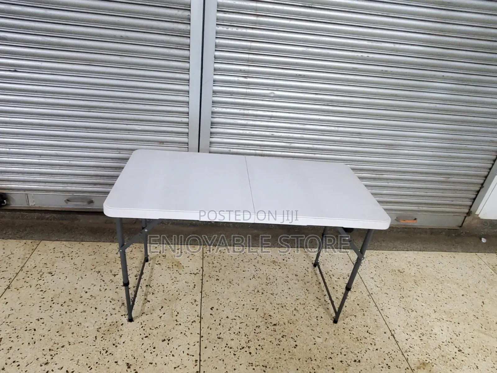 Picnic Folding Plastic Table 1.2m Brand New