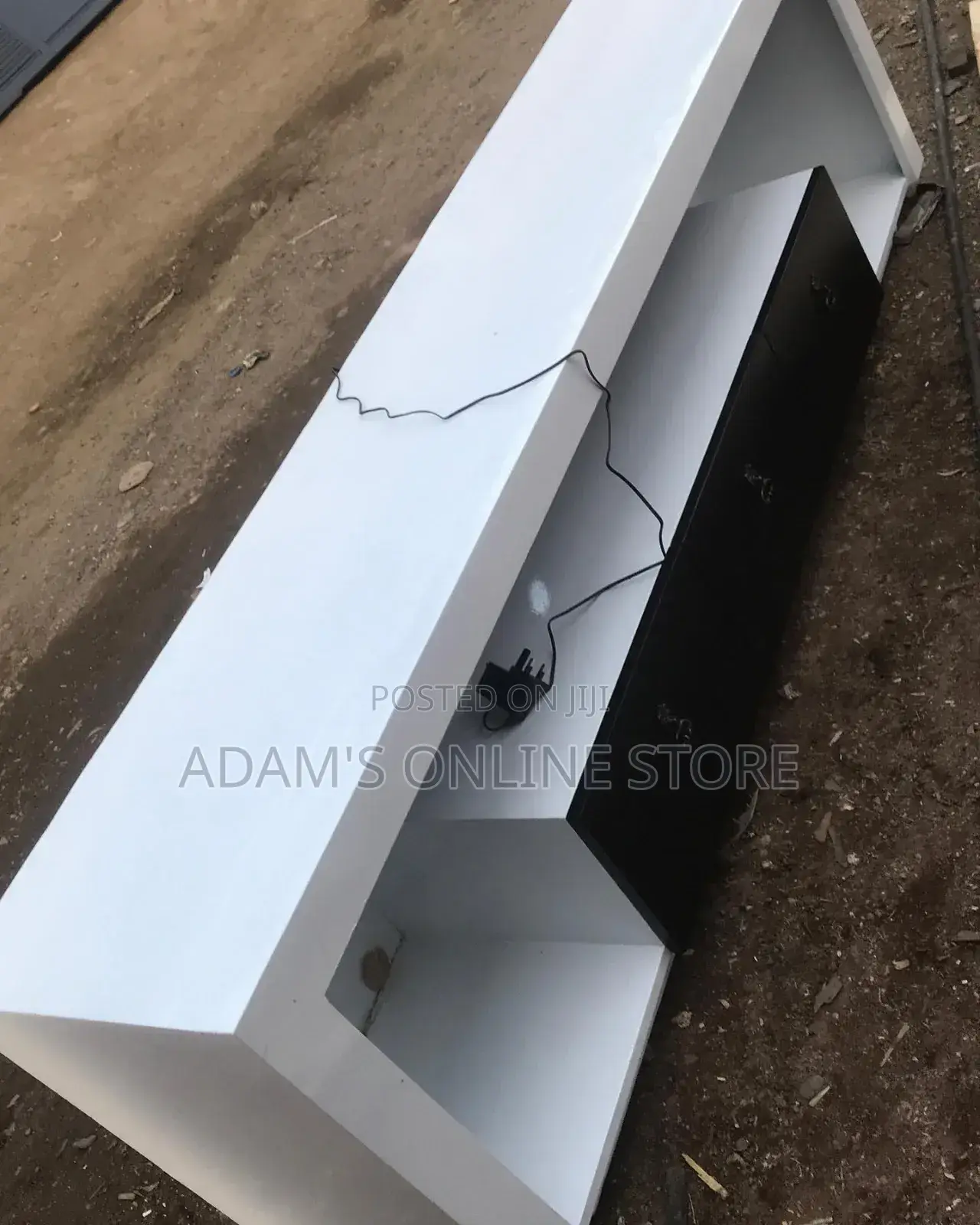 Tv Stand Unit in Color White and Black Drawer