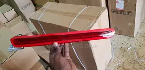 Back Door Reflector for Hillux Revo