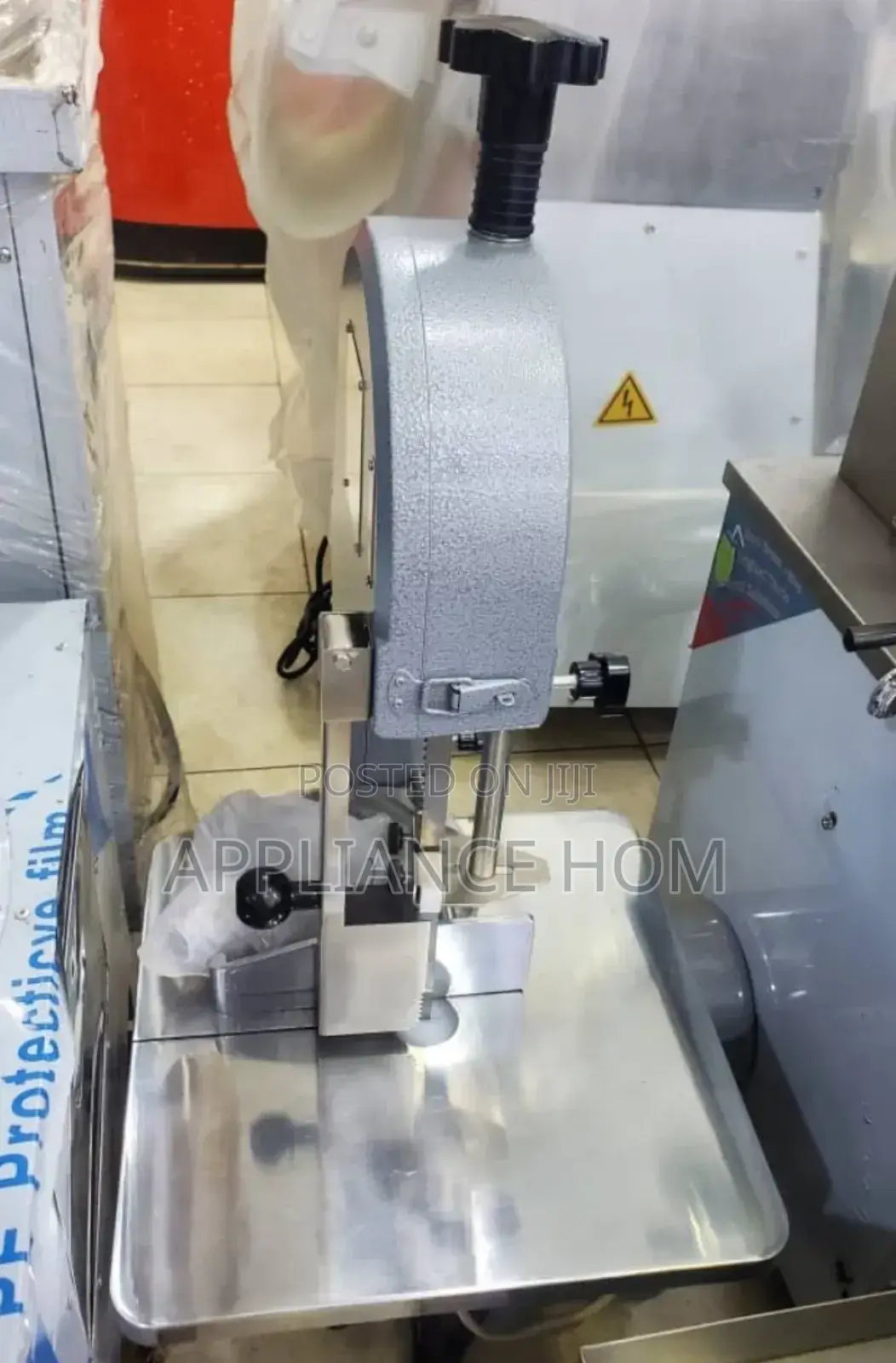 Com Bone Saw Machine