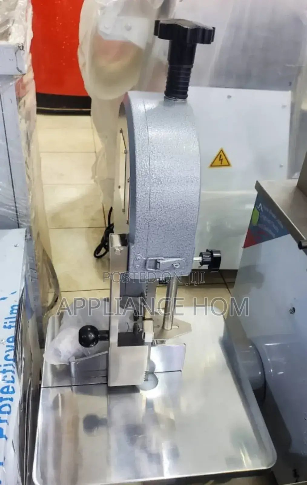 Com Bone Saw Machine