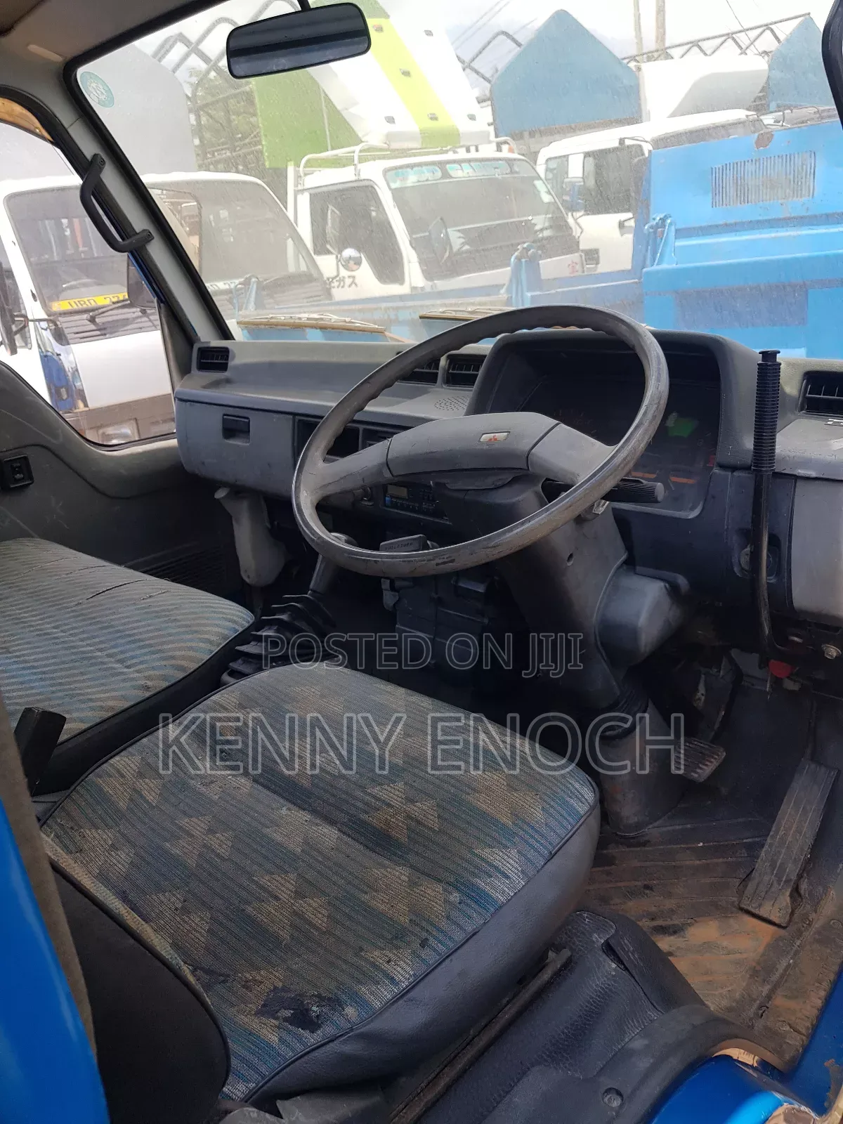 Canter Mitsubishi Truck