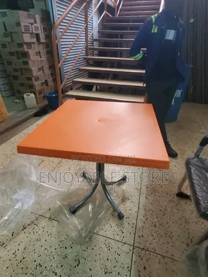 Plastic 4_seater Restaurant Table