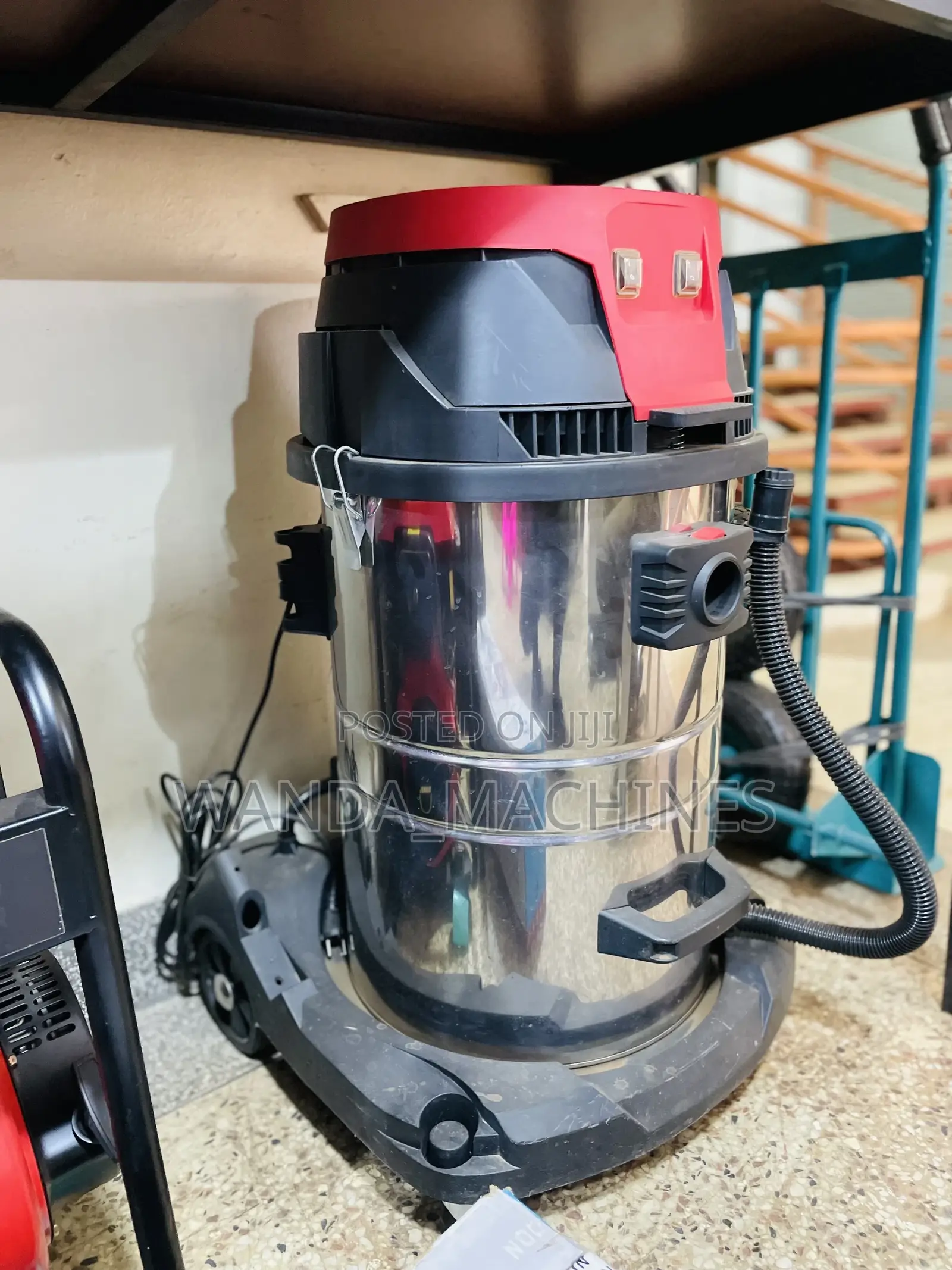 Vacuum Cleaner 80L