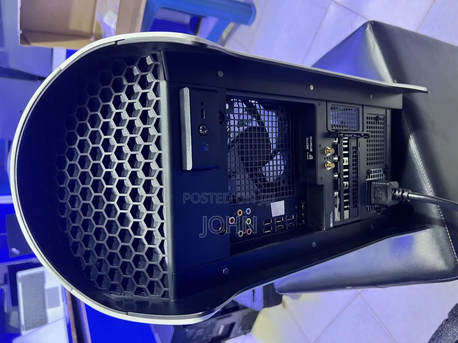 New Dell Alienware Aurora R12 32GB Intel Core I9 SSHD (Hybrid) 1T