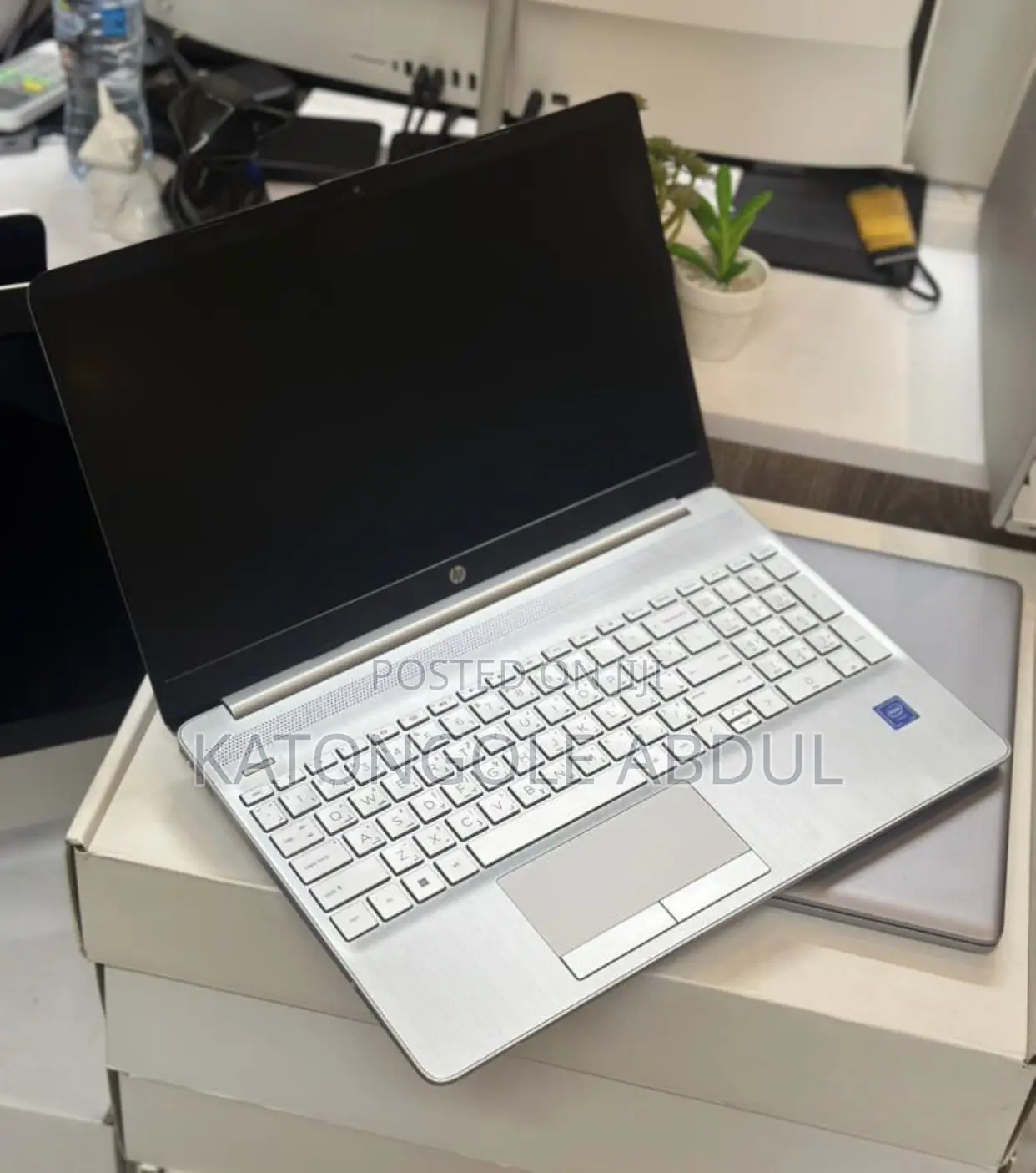 New Laptop HP 15S 8GB AMD Ryzen 5 SSD 256GB