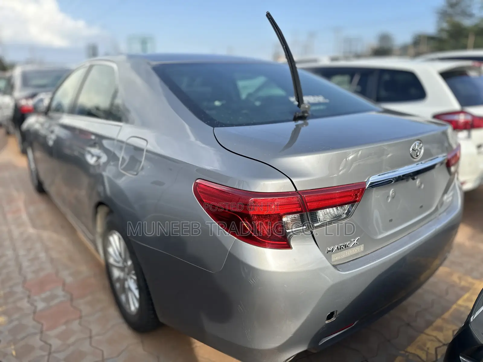 Toyota Mark X 2.5 AWD 2015 Silver