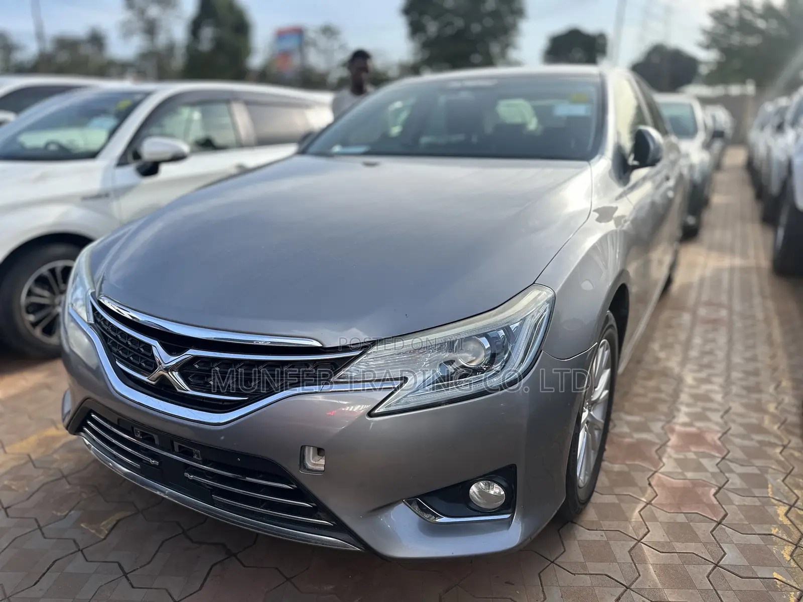 Toyota Mark X 2.5 AWD 2015 Silver