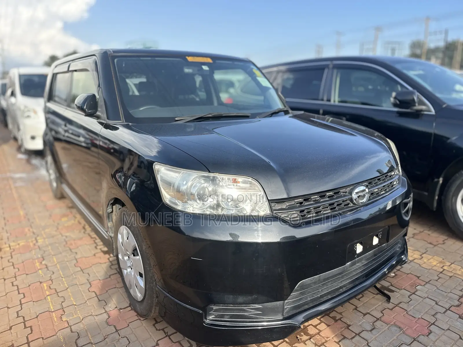 Toyota Corolla Rumion Hatchback 1.8 AWD 2011 Black