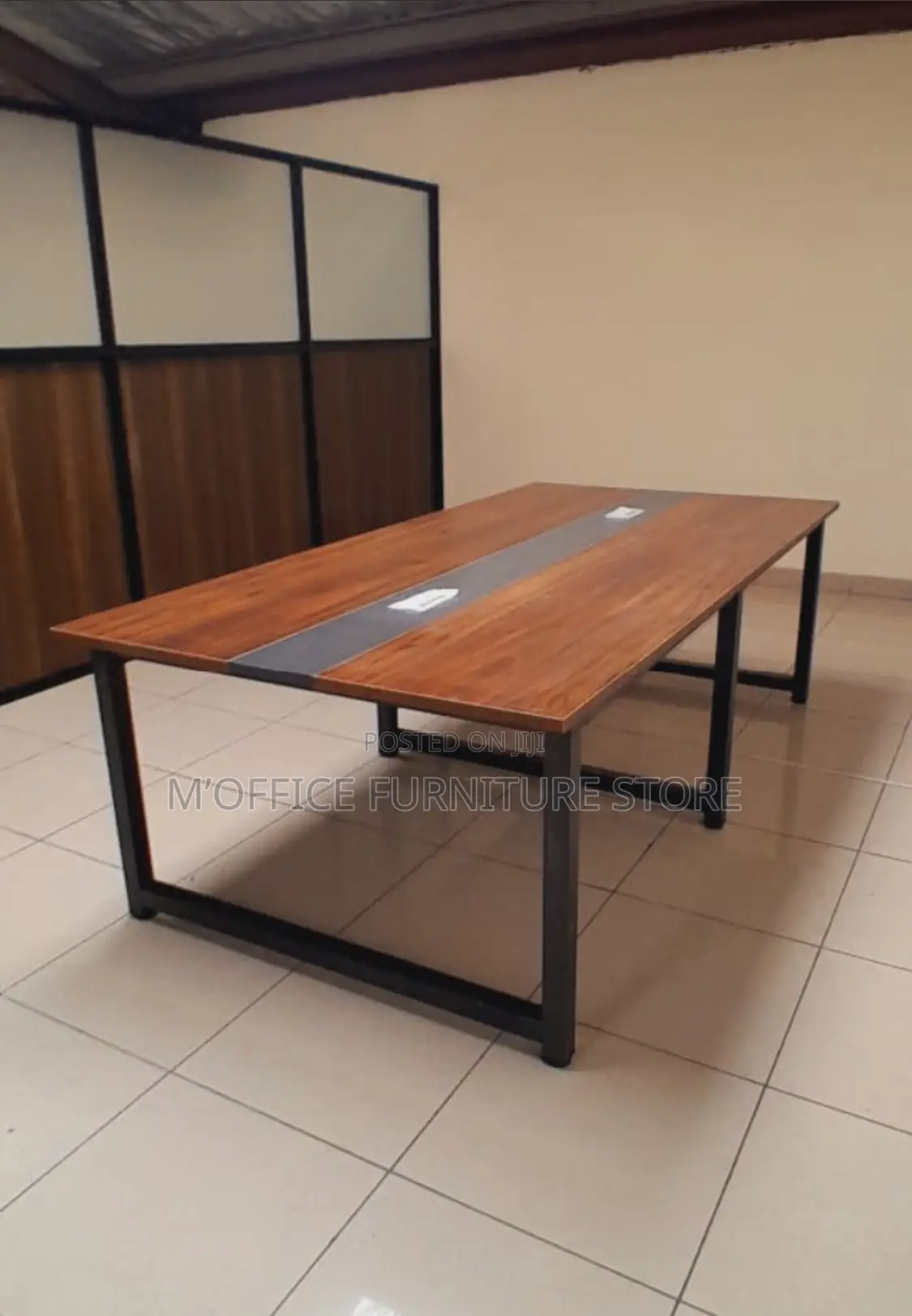 Metallic Stand Office Table