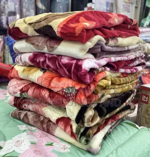 3x6 and 4x6 Soft Woolen Soft Blanket Single Layer