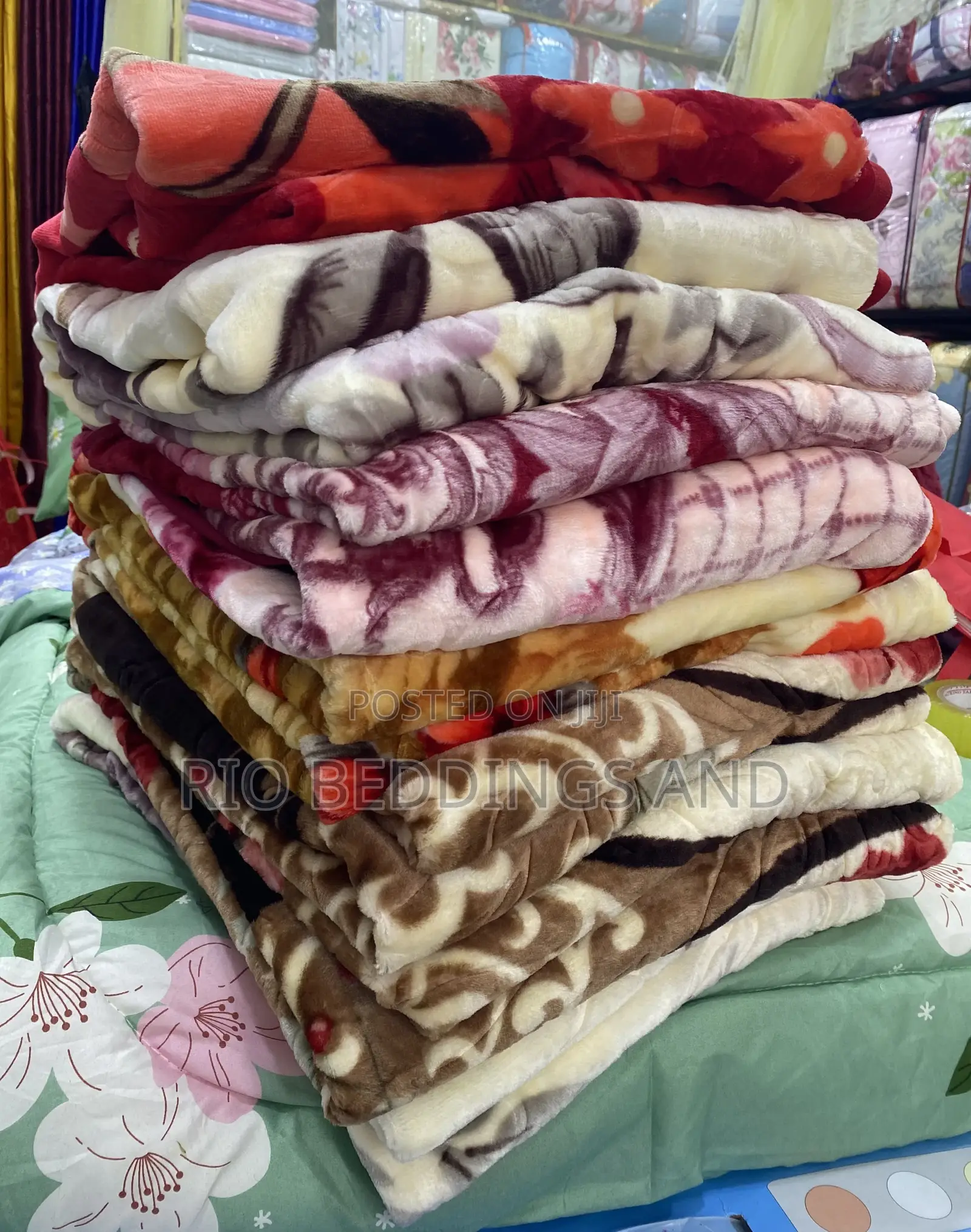 3x6 and 4x6 Soft Woolen Soft Blanket Single Layer