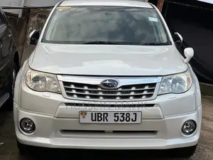 Photo - Subaru Forester 2.5X 2011 White