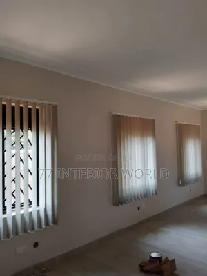 Office Blinds/ Window Blinds/Blinds