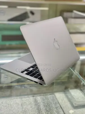 Laptop Apple MacBook 2015 16GB Intel Core I7 SSHD (Hybrid) 256GB