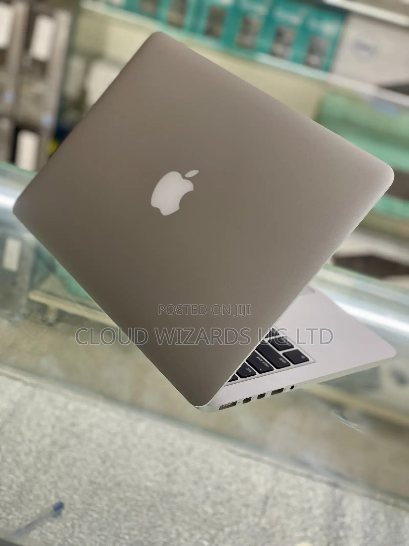 Laptop Apple MacBook Pro 2015 8GB Intel Core I5 SSHD (Hybrid) 256GB