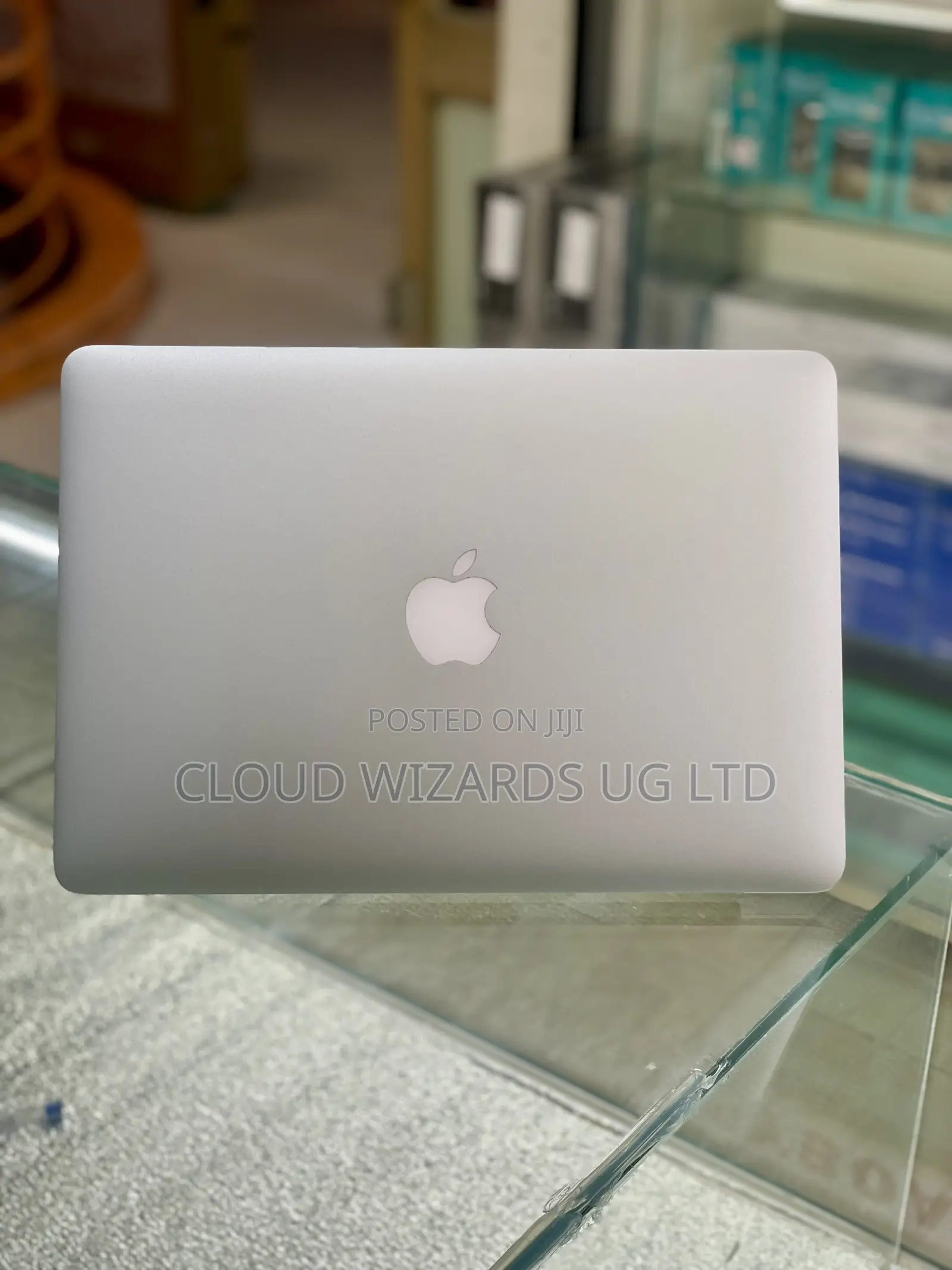 Laptop Apple MacBook Pro 2015 8GB Intel Core I5 SSHD (Hybrid) 256GB