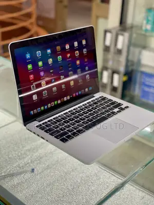Laptop Apple MacBook Pro 16GB Intel Core I7 SSHD (Hybrid) 512GB