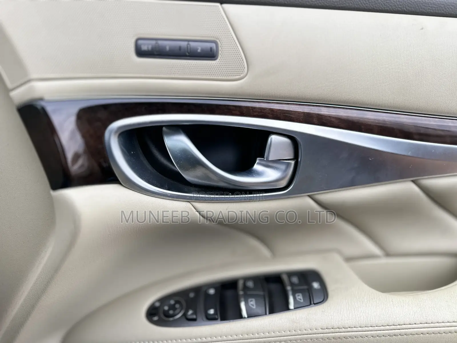 Nissan Fuga 2011 Gray