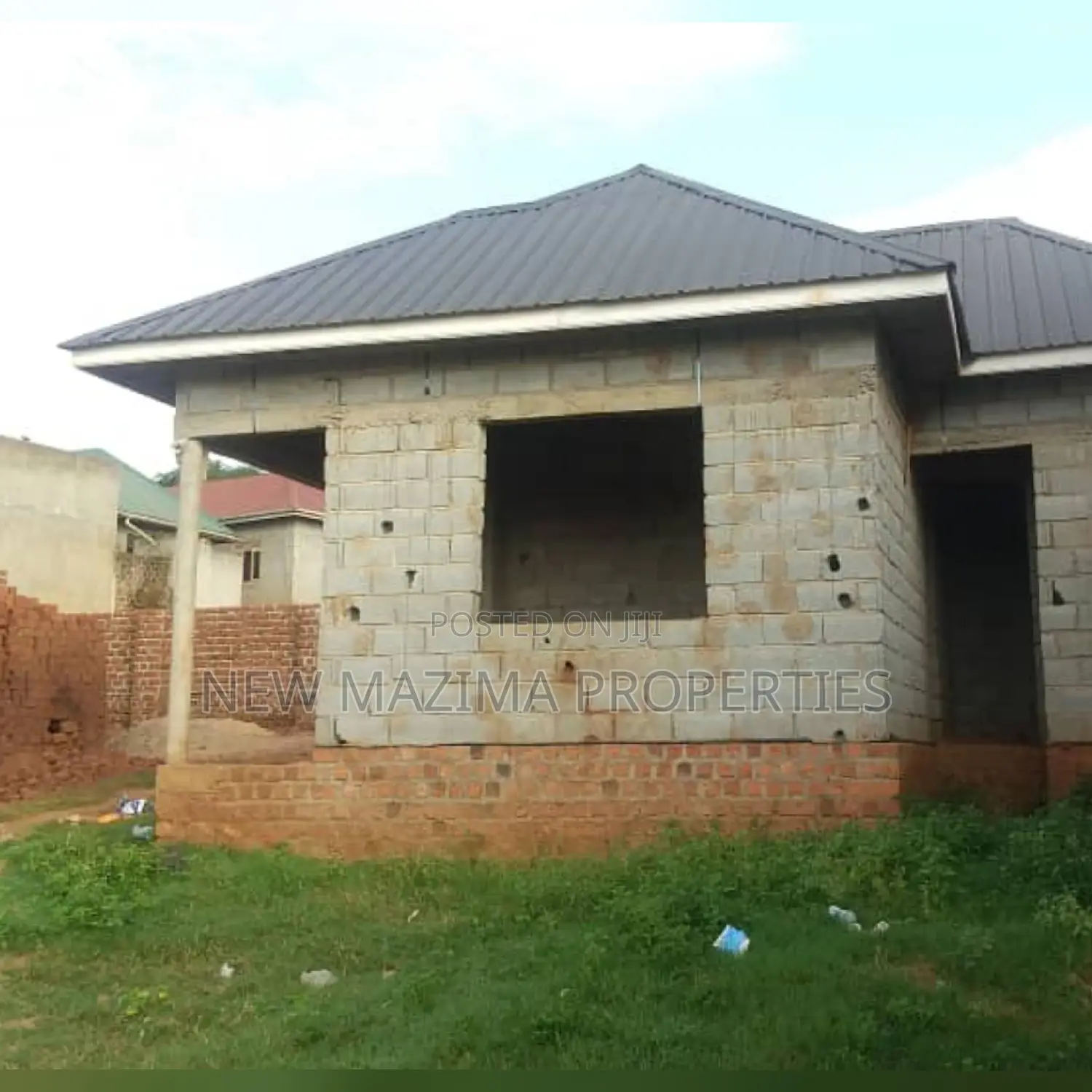 Affordable 2bedrooms One Livingroom Store Onsale in Buloba