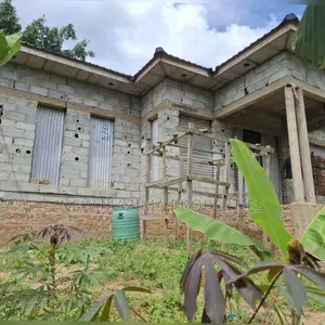 3bdrm House in Bujjuko Mityaana, Division A for sale