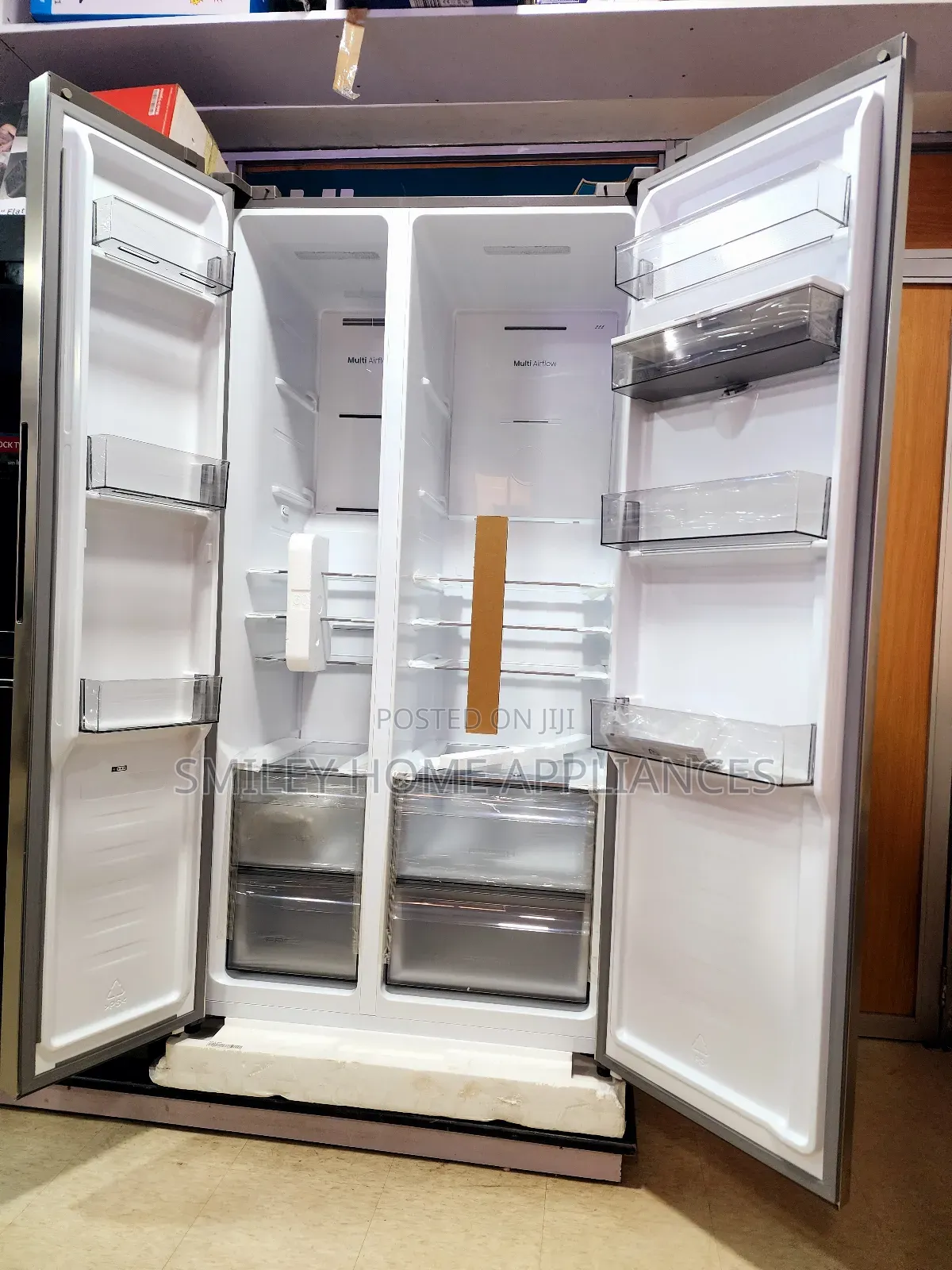 750ltrs Hisense Side by Side Refrigerator With an Inventer