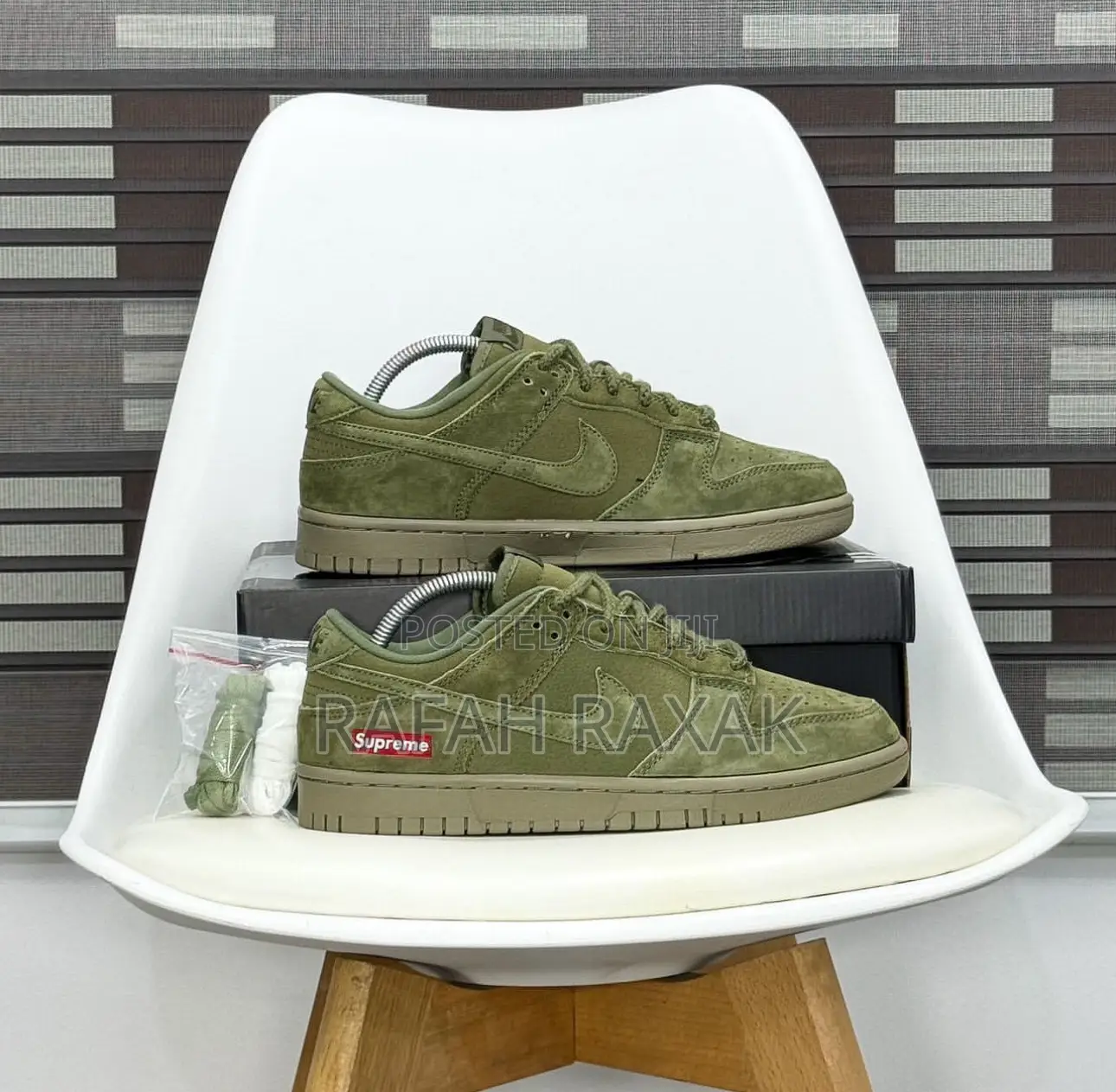 Original Green Nike SB Dunk Low X Supreme Sneakers