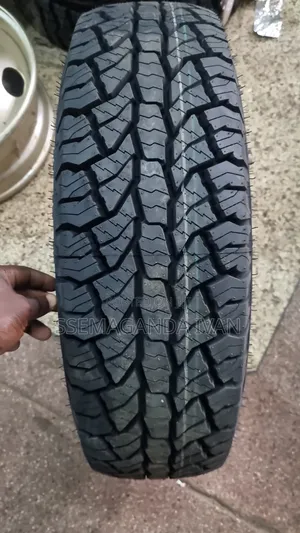 215/75r15 Adventure Tyres(All Terrain)