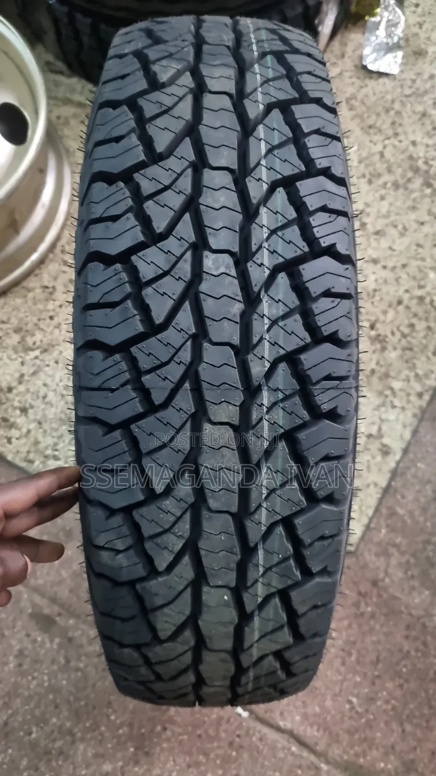 215/75r15 Adventure Tyres(All Terrain)