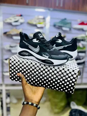 Nike Zoom Sneakers