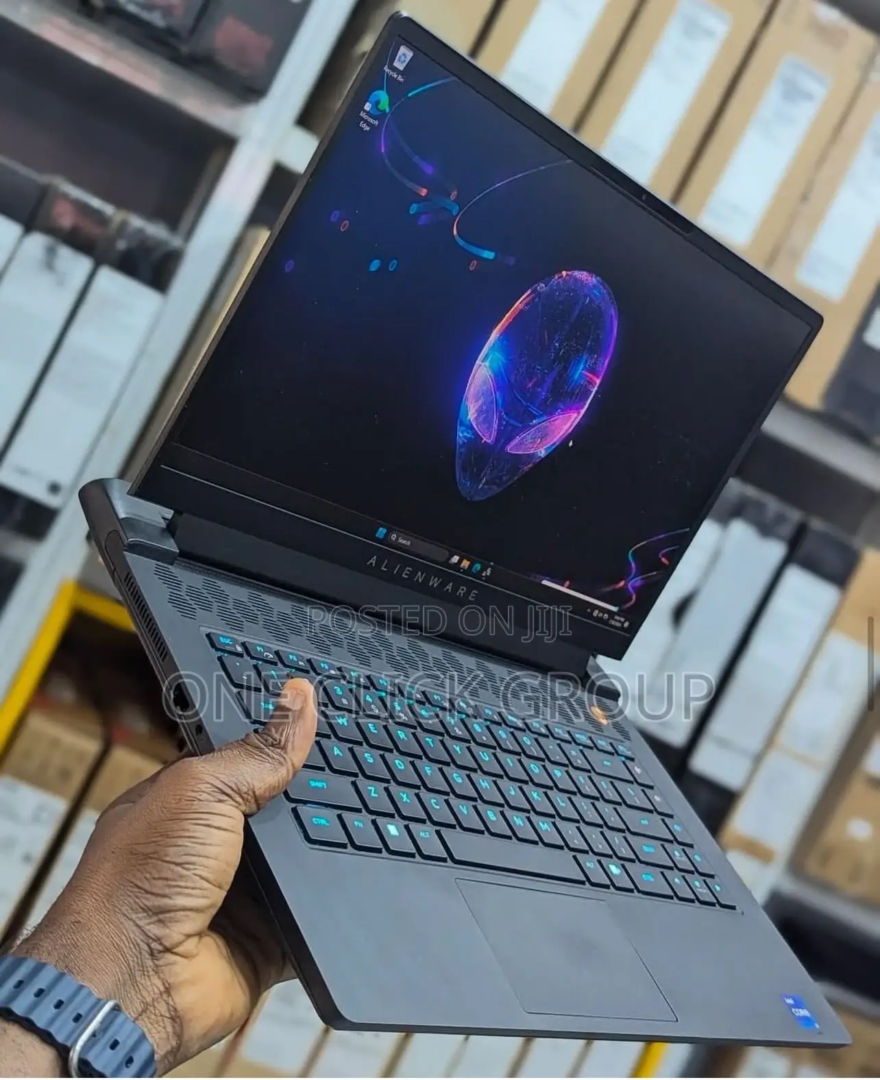 New Laptop Dell Alienware M16 16GB Intel Core Ultra 7 SSHD (Hybrid) 1T